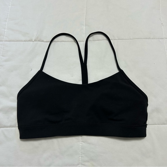 lululemon athletica Other - Lululemon Flow Y bra